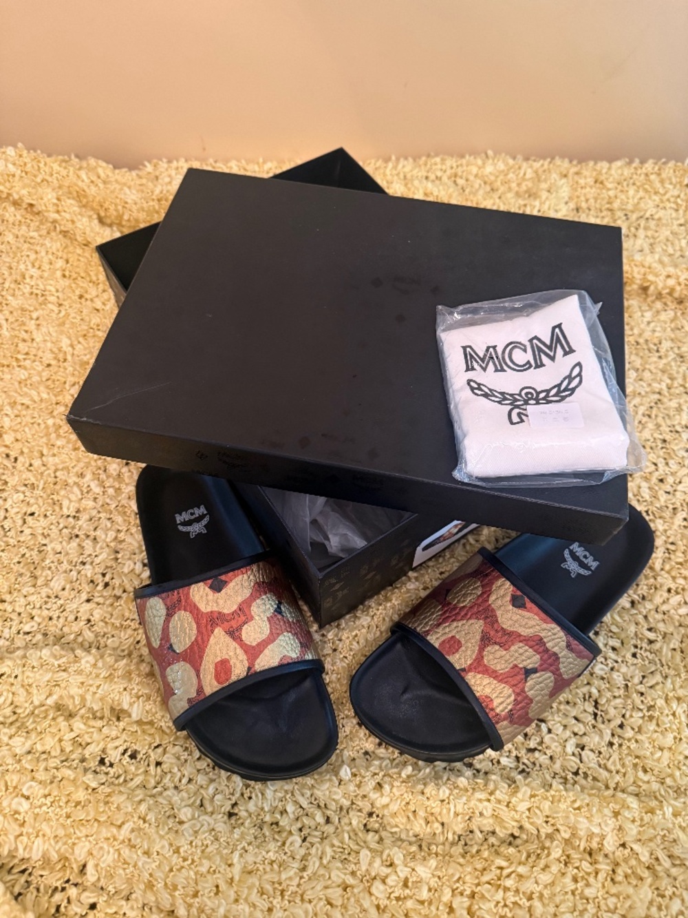 MCM chrome slides